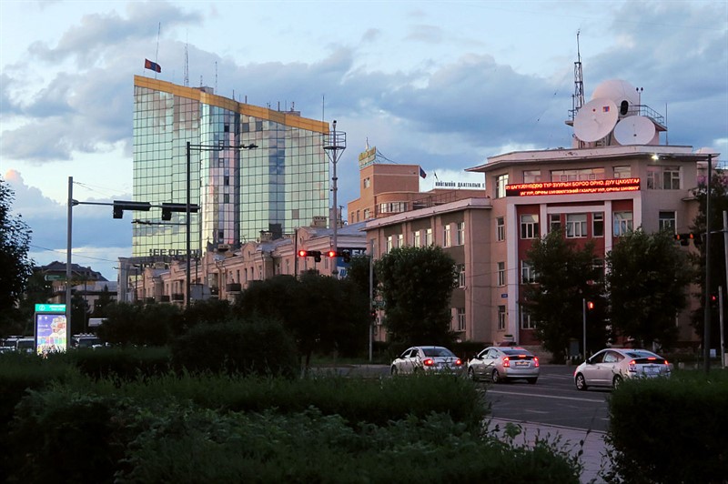 Ulaan Baatar se postupně stává moderním asijským městem se všemi klady a zápory